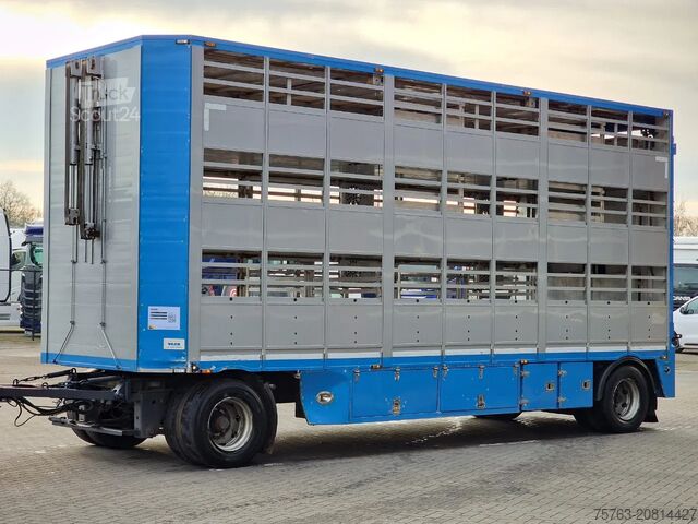 Viehtransport Jumbo Bekkers 3 deck livestock - Ventilation - Loadli...