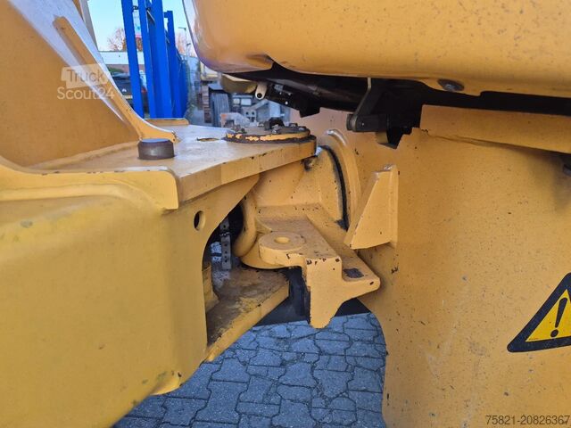 Nakladač Volvo L 35 B -Z