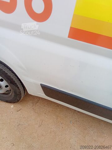 Karavan/obytný vůz Fiat Weinsberg Carabus 600 K | 4 Posti Letto | Completamente Attrezzato