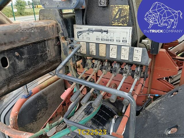 Benne Renault Premium 210