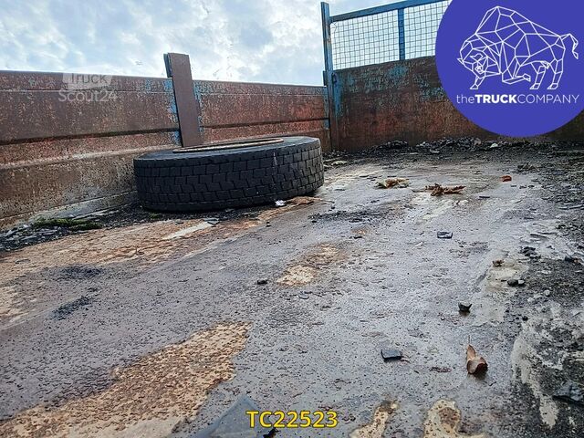 Benne Renault Premium 210