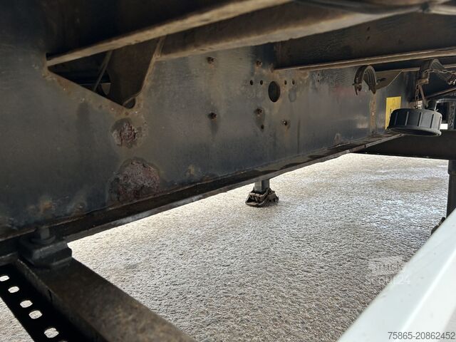 Lonas correderas Krone Profi Liner / Mega / Pritsch - Plane / BPW Trom...