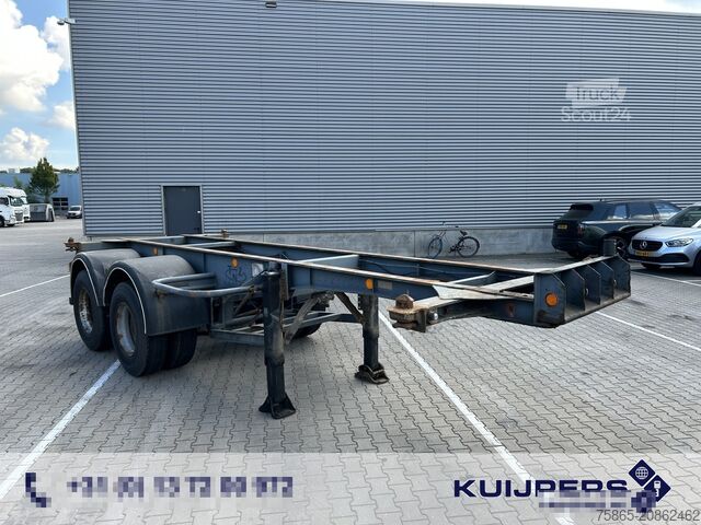 Transport af containere Fruehauf ED 24 / 2 as Blad - Spring / Container 20 FT / ...