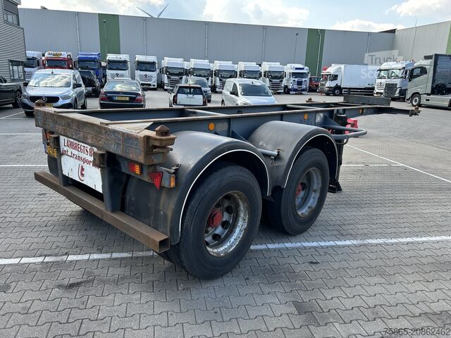 Transport af containere Fruehauf ED 24 / 2 as Blad - Spring / Container 20 FT / ...