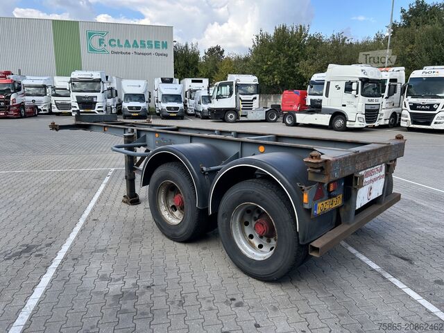 Transport af containere Fruehauf ED 24 / 2 as Blad - Spring / Container 20 FT / ...