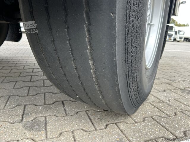 Box body Pacton B2-001 / Box / Loadlift 2500 kg / BPW Drum / NL...