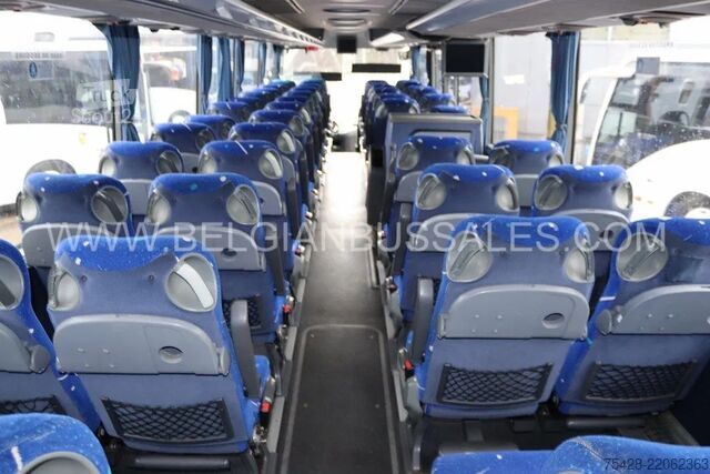 Turistični avtobus Mercedes-Benz Tourismo 16RHD M2 / Lift / USB / Full Options