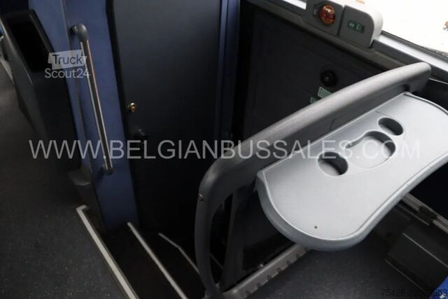 Turistični avtobus Mercedes-Benz Tourismo 16RHD M2 / Lift / USB / Full Options