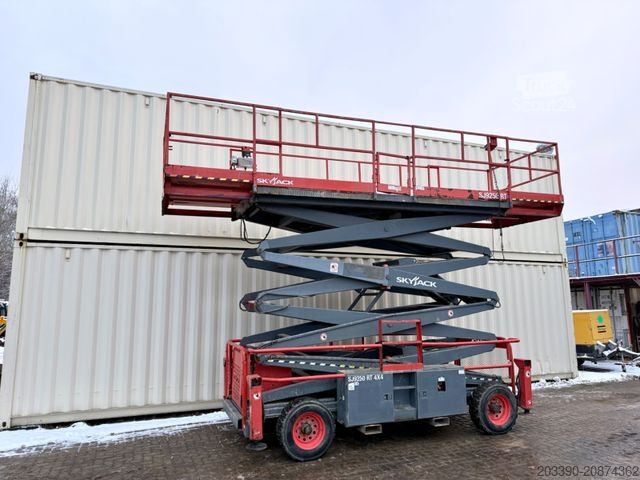 Platforma robocza Skyjack SJ9250RT 4x4 / 17.2 Meter / 2016 BJ