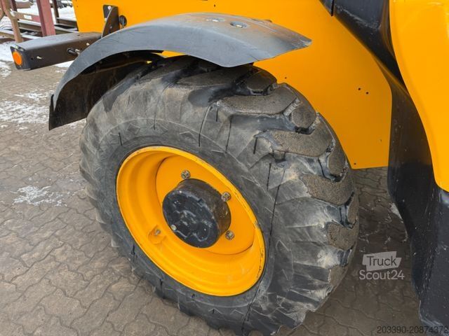 Drugo JCB 540-140 /  2021 BJ / 14M / 4.185 H