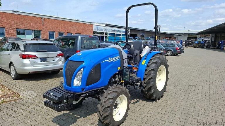 Трактор New Holland Boomer 35 Hydrostat