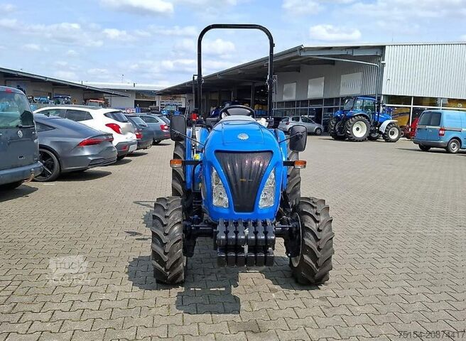 Трактор New Holland Boomer 35 Hydrostat