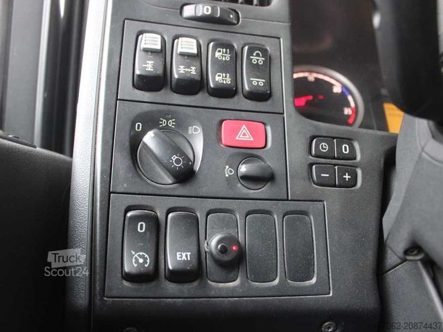 Camion cu platformă SCANIA R 560, FASSI F260XP, AIR SUSPENSIONS, BEACONS