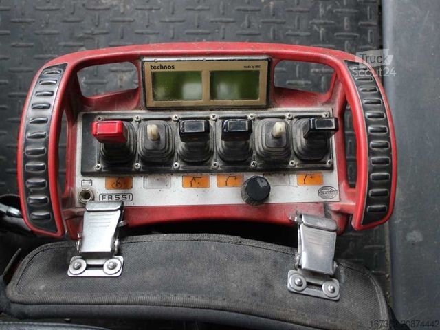 Tovorna dvigalka na tovornjaku SCANIA R 560, FASSI F260XP, AIR SUSPENSIONS, BEACONS