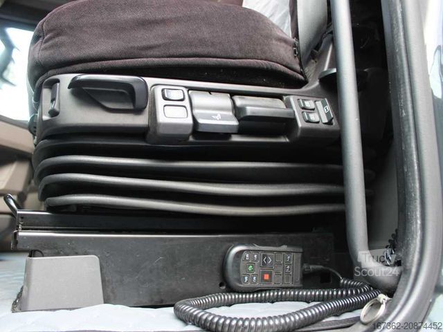 Ciągnik siodłowy typu volume SCANIA S450, RETARDER, NAVIGATION, LOWDECK, EURO 6