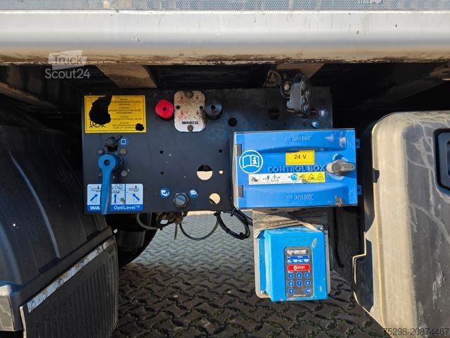 Semirremolque con piso móvil STAS S300ZX / 2 Liftachsen