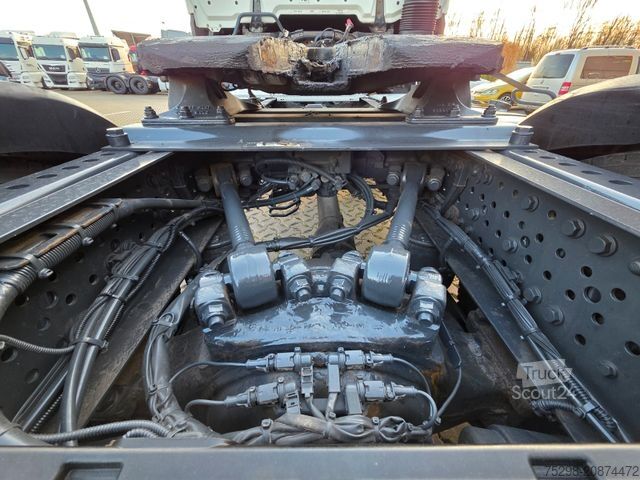 Standard SZM MERCEDES-BENZ Actros 1843