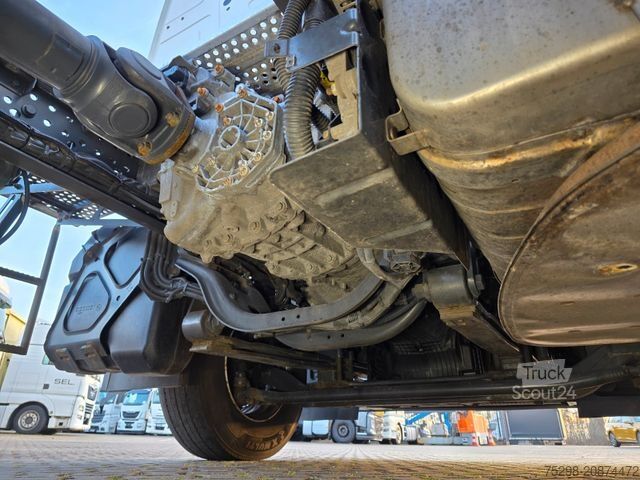 Standard SZM MERCEDES-BENZ Actros 1843