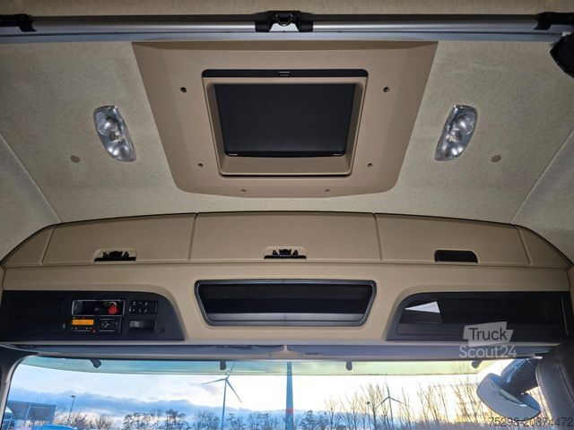 Standard SZM MERCEDES-BENZ Actros 1843