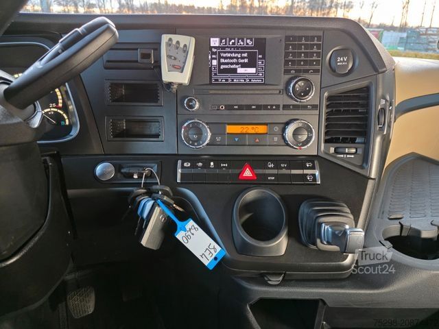 Standard SZM MERCEDES-BENZ Actros 1843