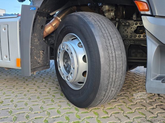 Standard SZM MERCEDES-BENZ Actros 1843