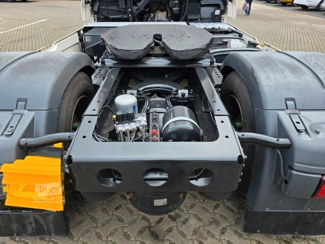 Standard SZM MAN TGX 18.510 4X2 BLS / Retarder / Standklima / 6D