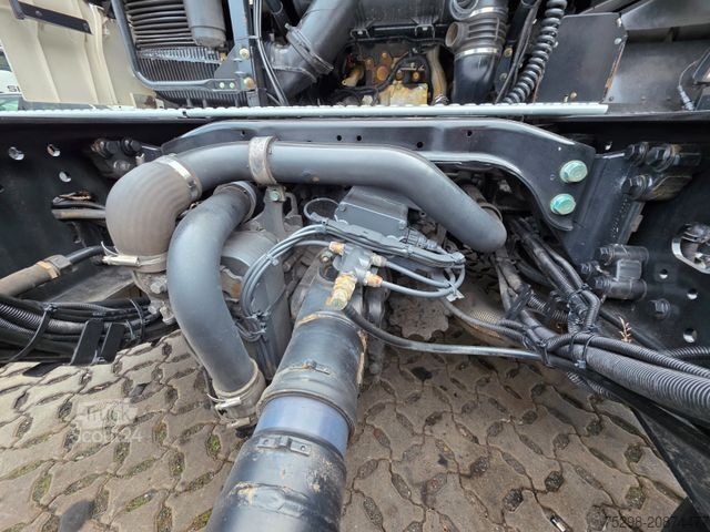 Standard SZM MAN TGX 18.510 4X2 BLS / Retarder / Standklima / 6D