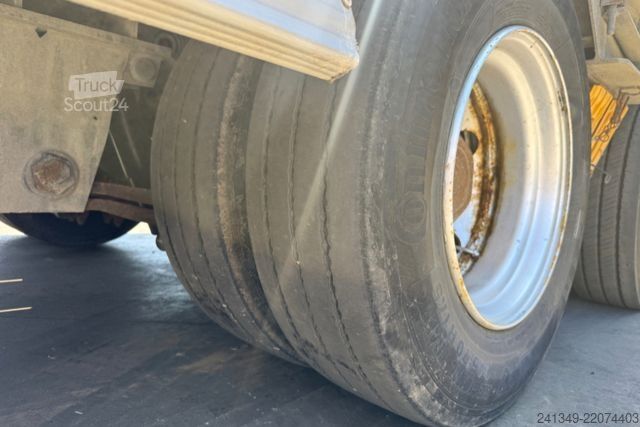 Ημιρυμουλκούμενο χαμηλής φόρτωσης MÜLLER-MITTELTAL T3 Zwangsgelenkt