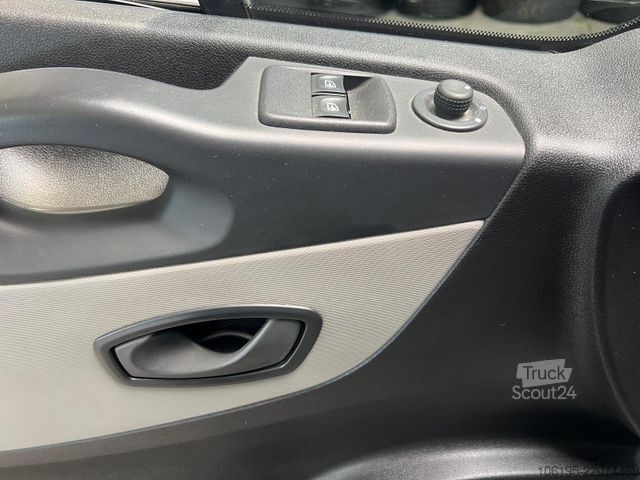 Panelová dodávka RENAULT Trafic 1,6 dCi Kasten*Garantie*Klima*AHK*