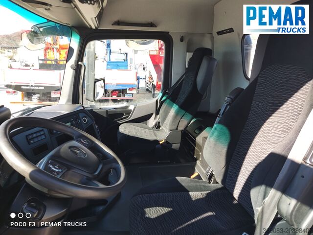 Ciężarówka ciężkiego typu MERCEDES BENZ AROCS 1848 TRACTORA EQUIPO HIDRAULICO