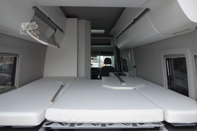 Rulotă/autocaravană Volkswagen Crafter Grand California 680 STDHZG/ACC/AHK/KAM