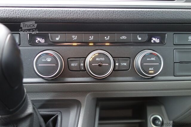 Rulotă/autocaravană Volkswagen Crafter Grand California 680 STDHZG/ACC/AHK/KAM