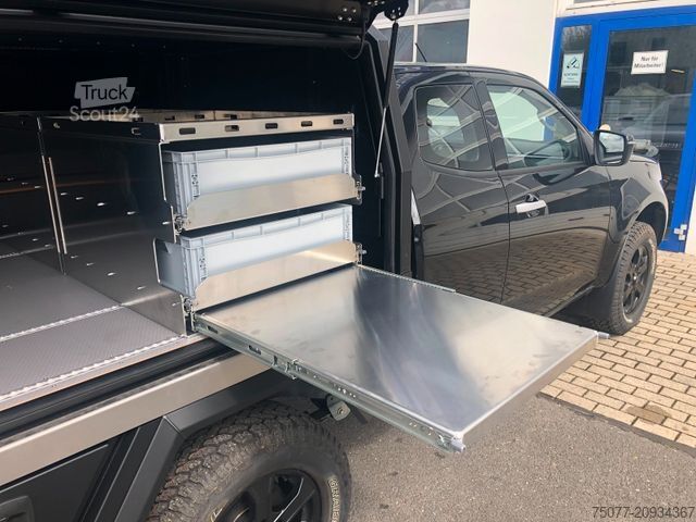 Pick-up furgons ISUZU D-Max Space Cab LS AT mit Pepec Festaufbau