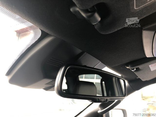 Pick-up furgons ISUZU D-Max Double Cab V-Cross AT + hohes Fahrwerk +