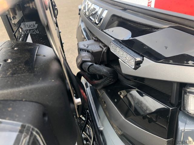 Pick-up skåpbil ISUZU D-Max Double Cab LS AT mit Winterdienst