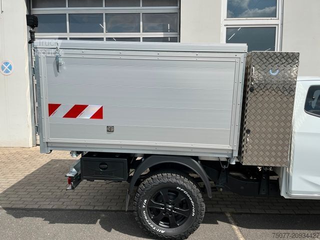 Kravas mikroautobuss ar pašizgāzēju ISUZU D-Max Space Cab LS AT BIG-MAX L2Kipper Schredder