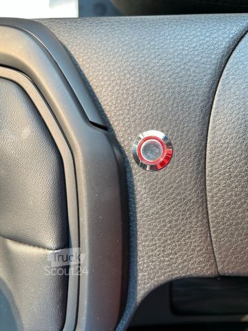 Kravas mikroautobuss ar pašizgāzēju ISUZU D-Max Single Cab 4x4 L mit Kipper Box + SOFORT+