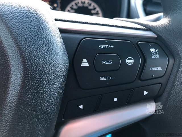 Pick-up skåpbil ISUZU D-Max Space Cab LS AT+Pritsche Kran+ SOFORT+