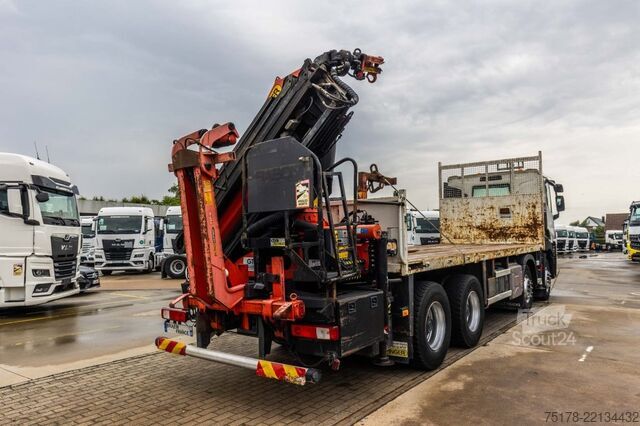 Plataforma de carga RENAULT C 380 DXI+Palfinger 26 T/m+5EXT.