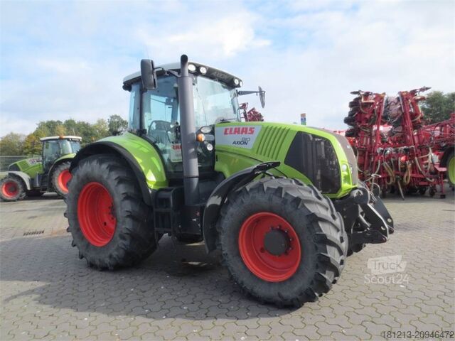 Máquina agrícola CLAAS AXION 810 CIS
