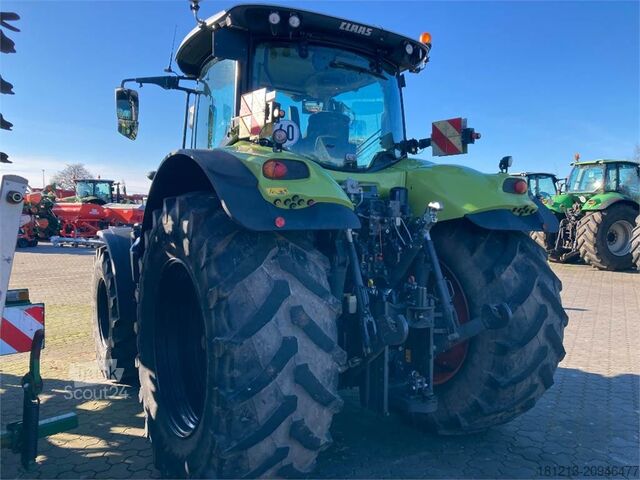 Máquina agrícola CLAAS Axion 810 CIS + Cmatic