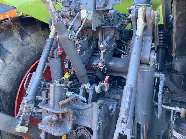 Máquina agrícola CLAAS Axion 810 CIS + Cmatic