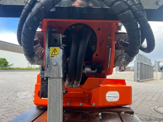 Westtech WG1600 7-pirštų griebtuvai / pjūklas / OQ70/55 / DEMONSTRACINIS Westtech WG1600 7-Finger Greifer / Säge / OQ70/55 / DEMO