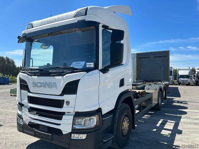 Transport de conteneurs Scania P 500 6x2*4 9 TON FRONT AXLE / RETARDER