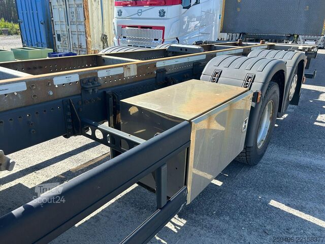 Transport de conteneurs Scania P 500 6x2*4 9 TON FRONT AXLE / RETARDER