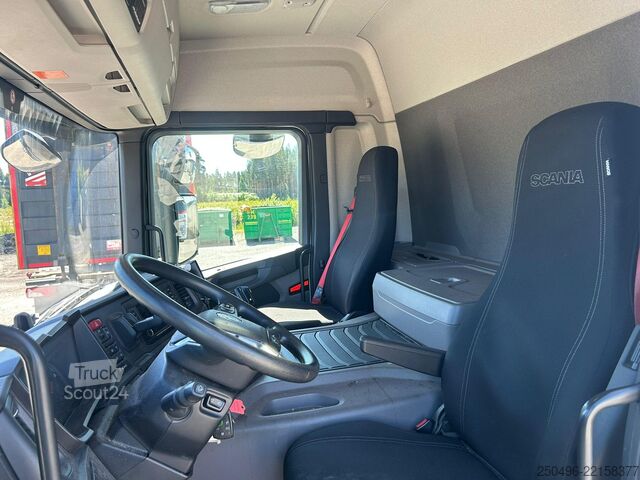 Transport de conteneurs Scania P 500 6x2*4 9 TON FRONT AXLE / RETARDER