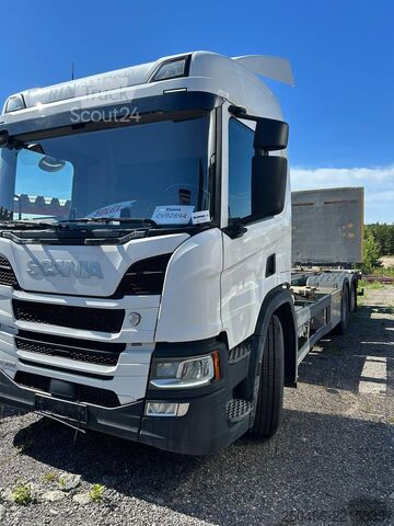 Transport de conteneurs Scania P 500 6x2*4 9 TON FRONT AXLE / RETARDER