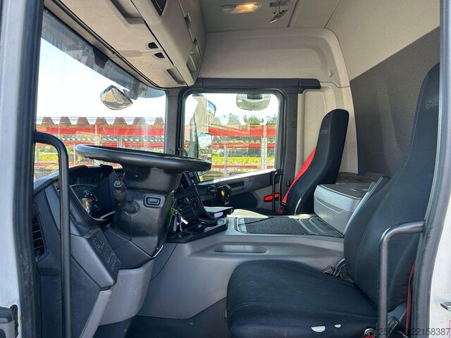 Transport de conteneurs Scania P 500 6x2*4 9 TON FRONT AXLE / RETARDER