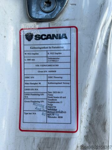 Transport de conteneurs Scania P 500 6x2*4 9 TON FRONT AXLE / RETARDER