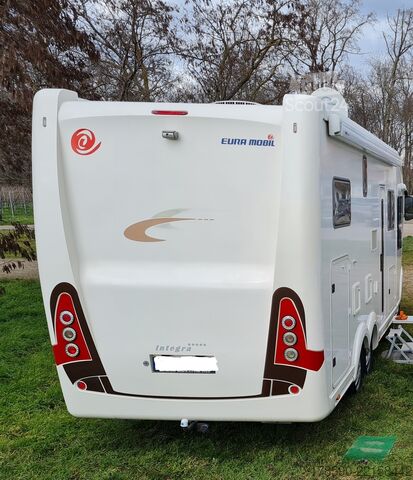 Integriertes Wohnmobil Euramobil Integra
